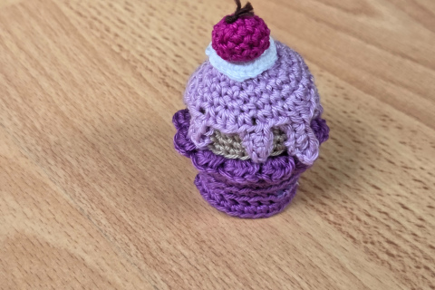 Überraschungsei Cupcake
