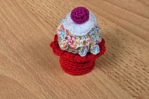 Überraschungsei Cupcake